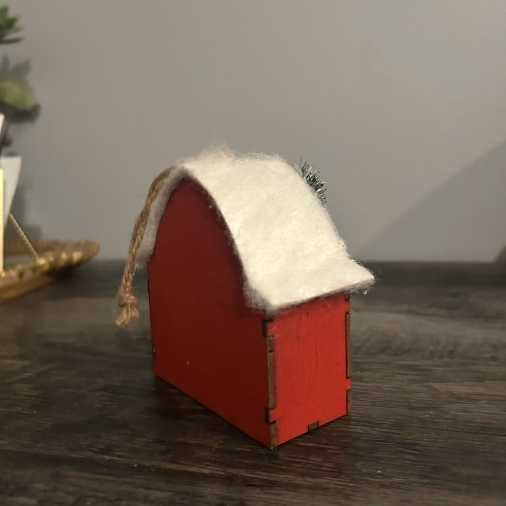 Barn Wood Ornament Christmas Tree Farm Garden Horse Cow Mantel Table Decor Snow - Picture 3 of 5